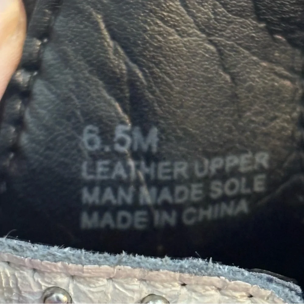 Rebecca Minkoff Distressed White Sabeen Boot - size 6.5 - Picture 10 of 10